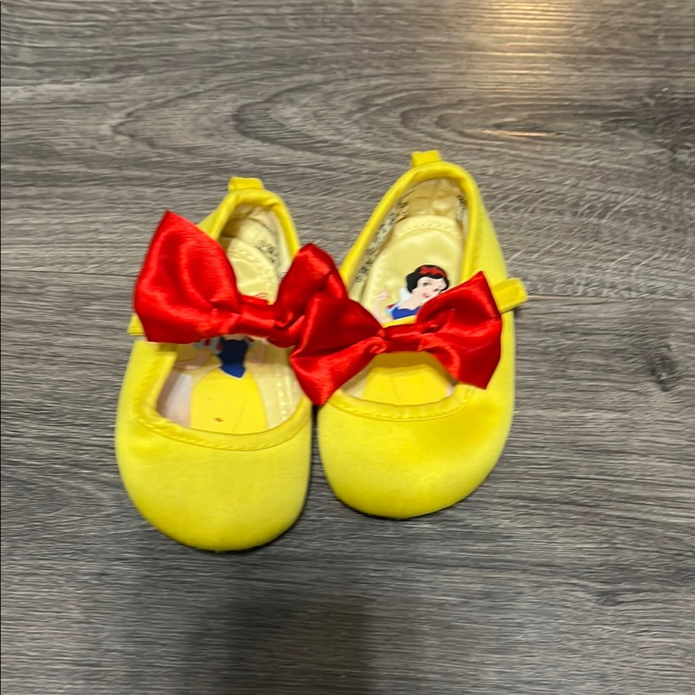 Disney Dress Shoes Yellow Red with Glossy Finish